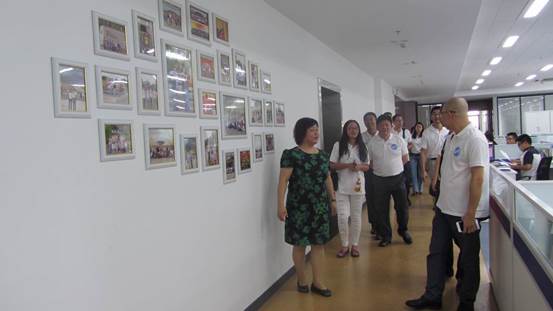 说明: C:\Users\win\Desktop\IMG_0533.JPG